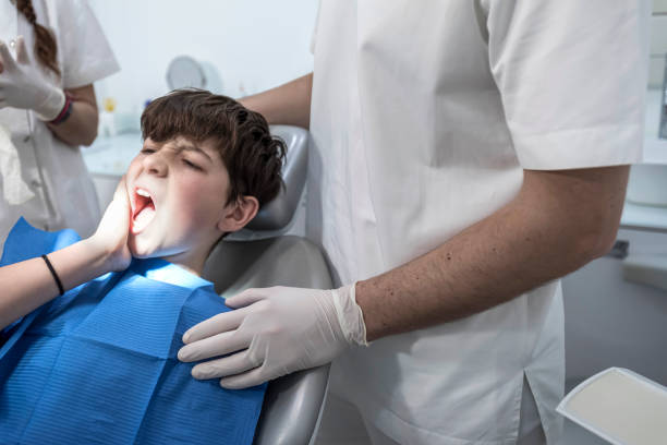 Best Broken Tooth Emergency  in Simpsonville, KY